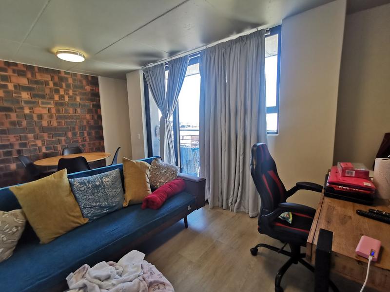 To Let 1 Bedroom Property for Rent in Observatory Western Cape